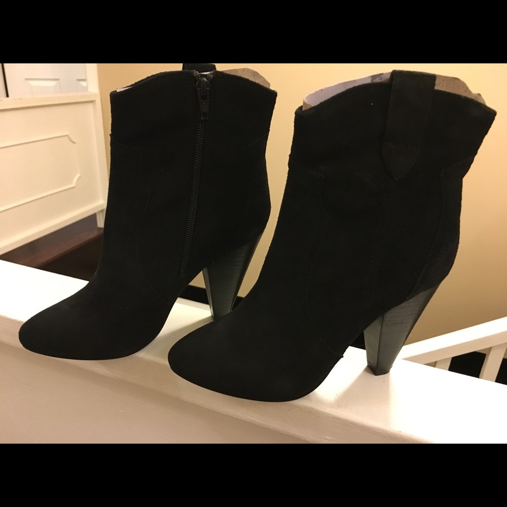 Steve Madden boots